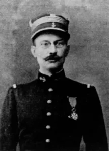 René pâris de la bollardière